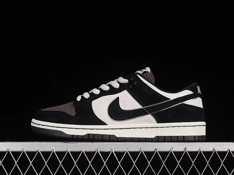 All Categories Nk SB Dunk Series Nk SB Dunk Low Low-top sneakers Otomo Katsuhiro x Nk SB Dunk Low "Steamboy OST" Otomo Katsuhiro co-branded SB low-top sports and leisure sneakers LF0039-033